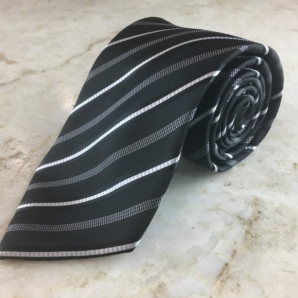 VERSA BLACK & SILVER REGIMENT TIE - Picture 13 of 14